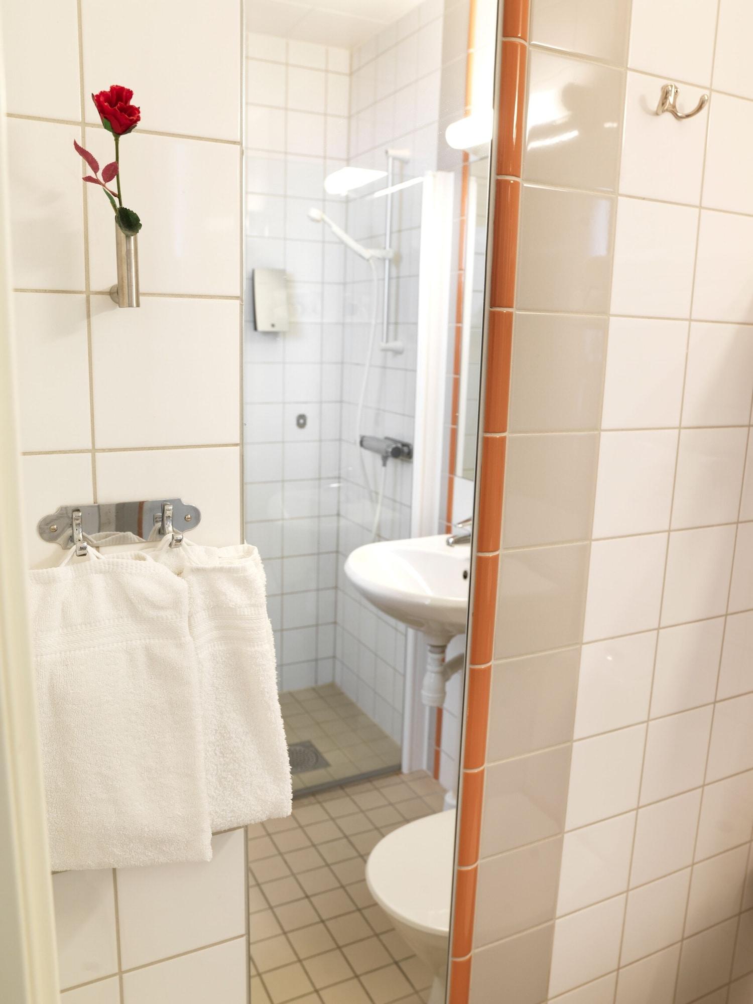 Maude's Enskede Hotel Stockholm