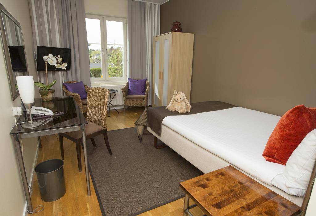 Maude´s Enskede Hotell Stockholm